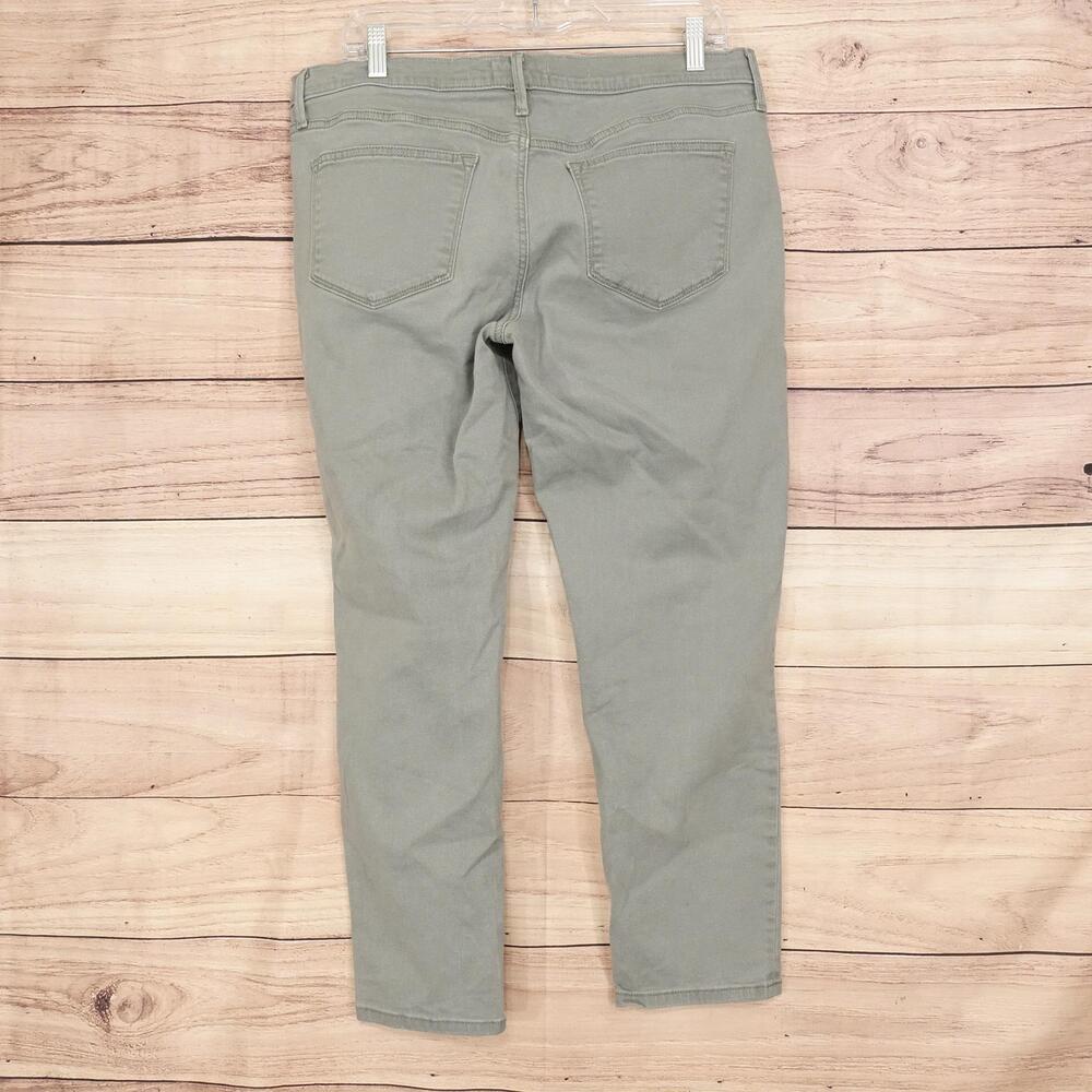 Sonoma Goods For Life Girlfriend Jeans Womens 12 Green Med Wash Stretch 34x25.5 - Picture 4 of 10
